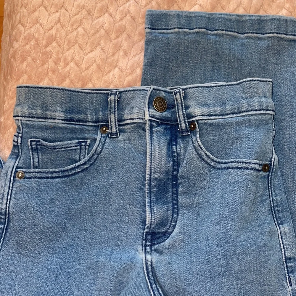 Express Cropped Wide Leg High Rise Jean - Picture 9 of 12